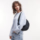 GOT BAG Väska Wavy Puffer Moon Bag Small Svart