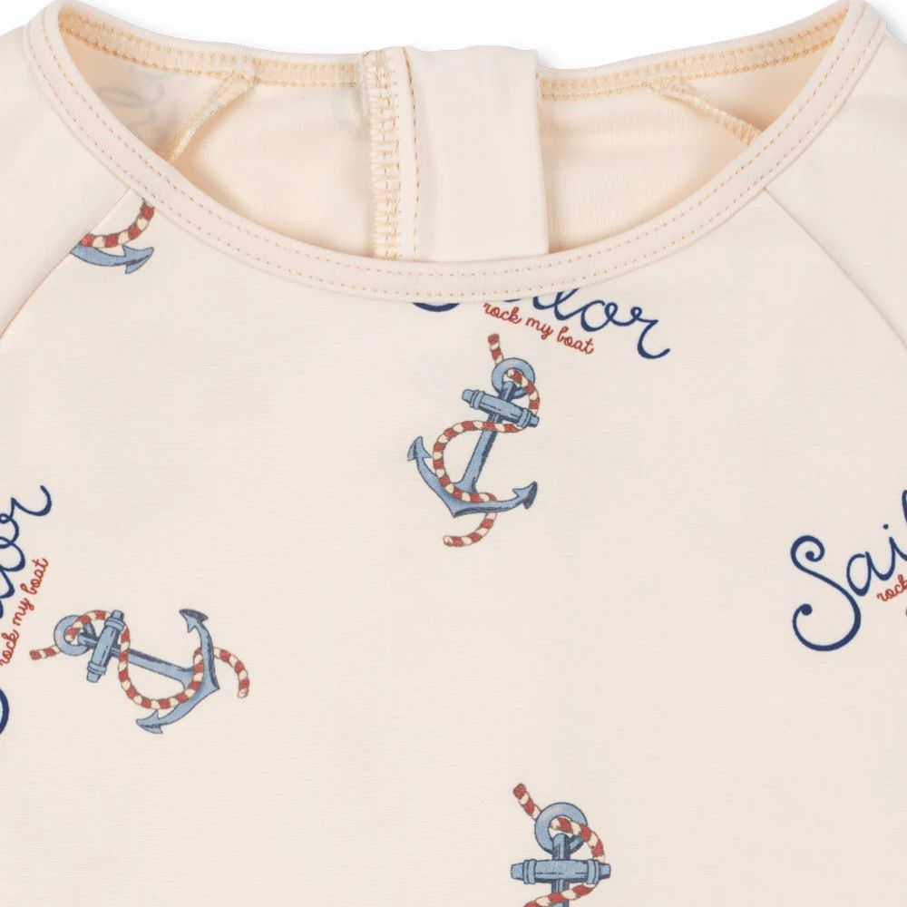 9e5a893c3e95f3c554897a72be826006