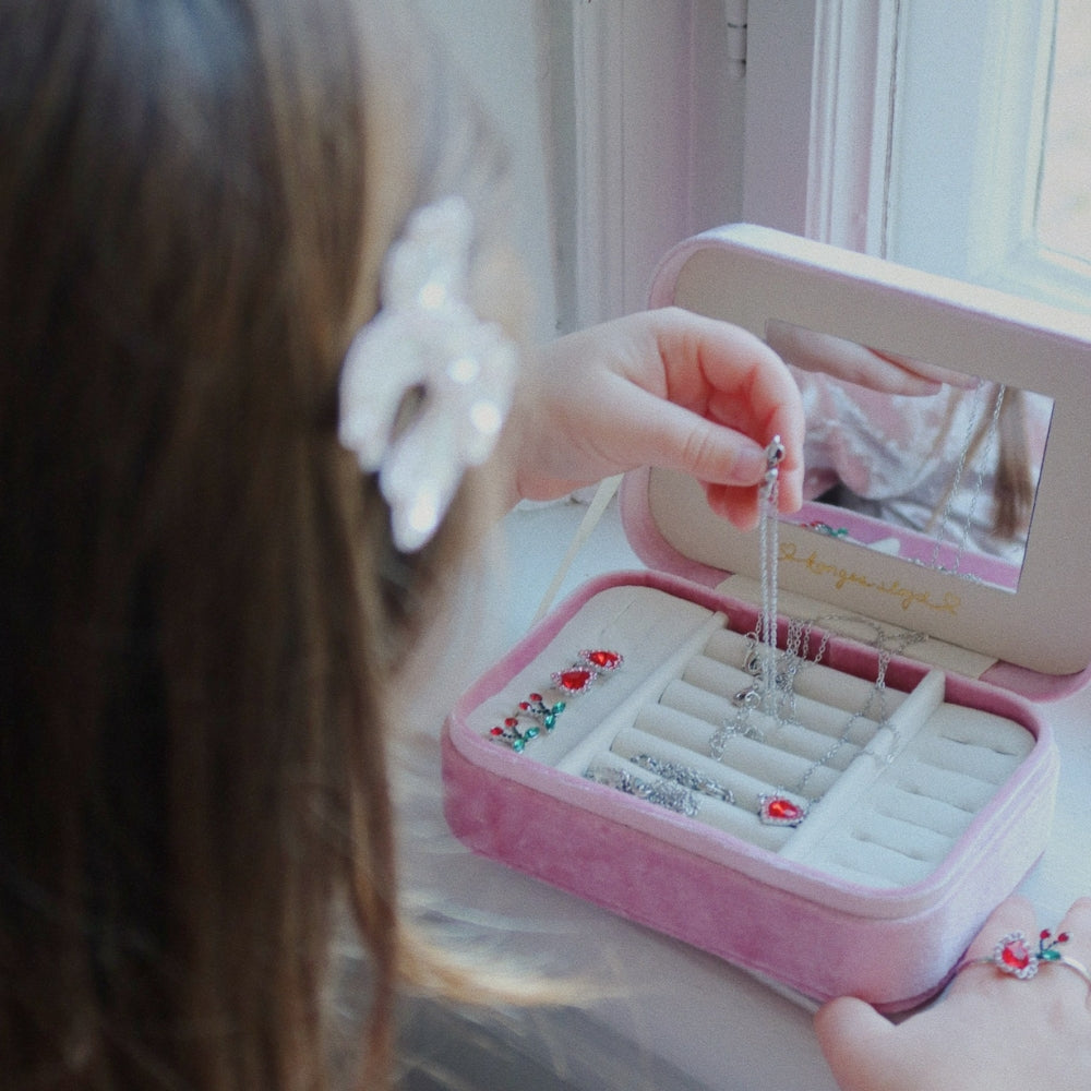 f059ca4d1b348151d424f4e3cfed8d73