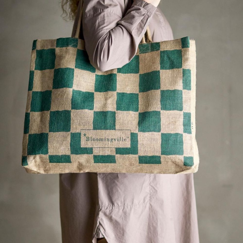 36007bc79f5851f66cc5d06d9184429b